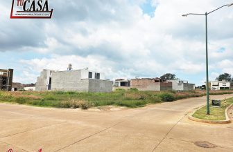 LOCALES COMERCIALES EN JARDINES PROVIDENCIA